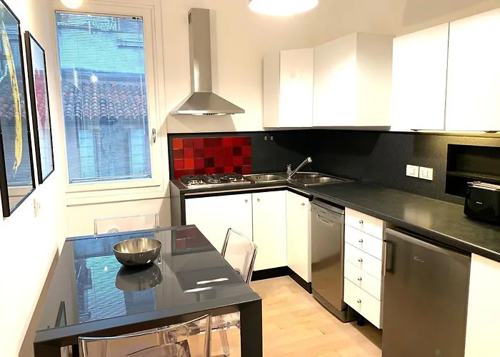 Live In The Heart Of * 威尼斯